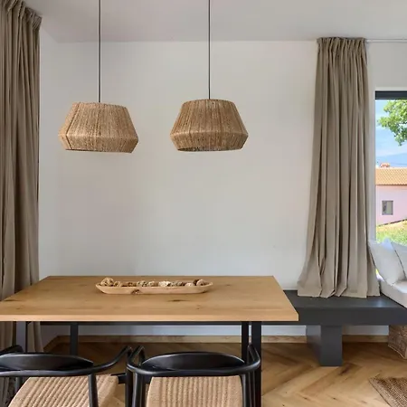 فيلة Modern Casetta Molindrio With Pool In بوريتش