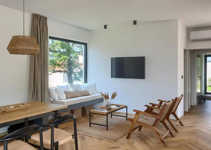 Modern Casetta Molindrio With Pool In * 波雷奇